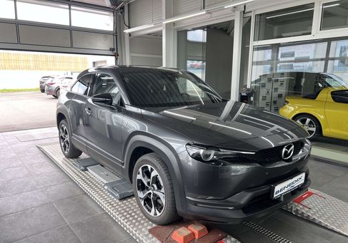 Mazda MX-30, 2023