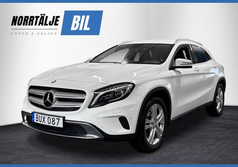 Mercedes-Benz GLA 220, 2015