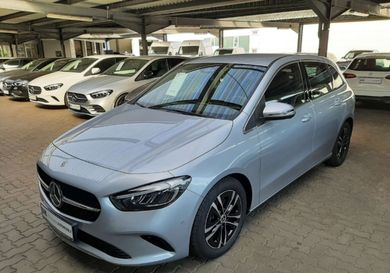 Mercedes-Benz B 180, 2024