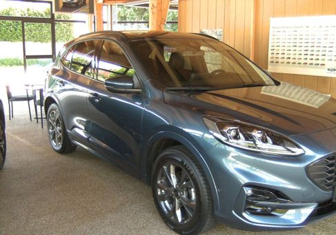 Ford Kuga, 2022
