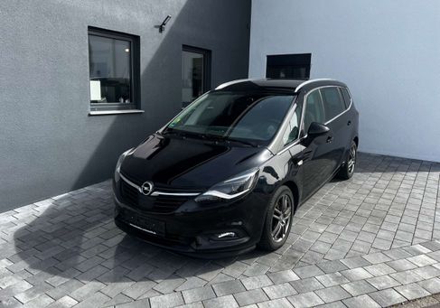 Opel Zafira, 2018
