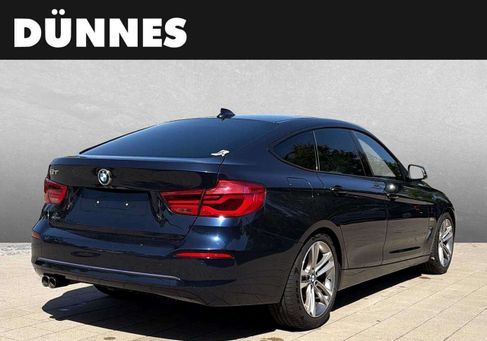 BMW 330, 2018