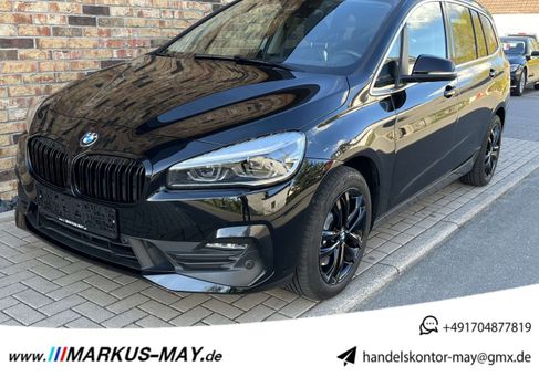 BMW 220, 2021