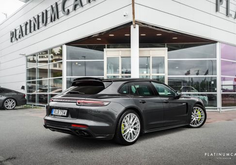Porsche Panamera, 2019