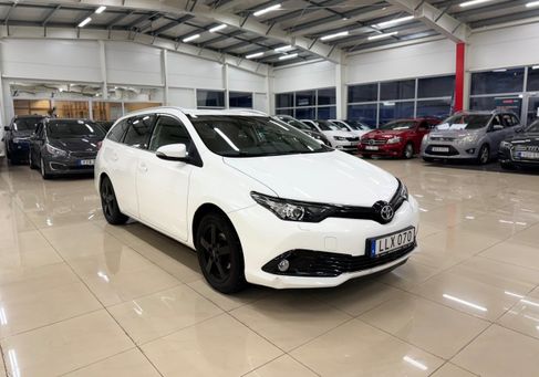 Toyota Auris Touring Sports, 2018