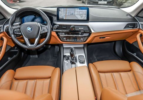 BMW 530, 2022