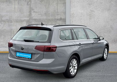 Volkswagen Passat Variant, 2022 3