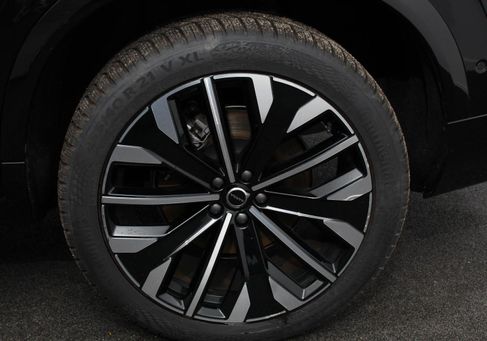 Volvo XC90, 2025 3