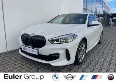 BMW 118, 2023
