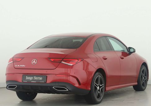 Mercedes-Benz CLA 250, 2021