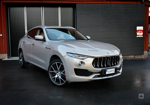 Maserati Levante, 2016