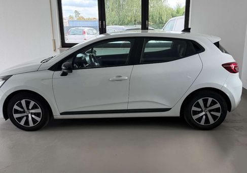 Renault Clio, 2023 3