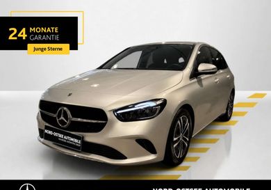 Mercedes-Benz B 180, 2023