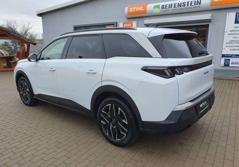 Peugeot 5008, 2025