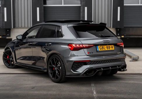 Audi RS3, 2022