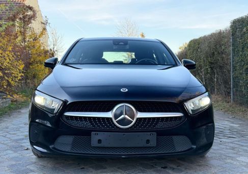 Mercedes-Benz A 200, 2021