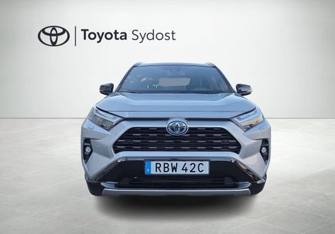 Toyota RAV 4, 2025 2