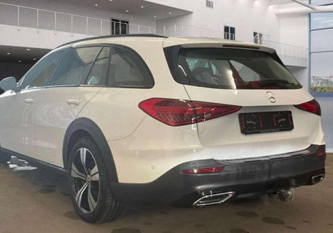 Mercedes-Benz C 220, 2023
