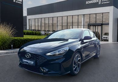 Hyundai i30, 2022