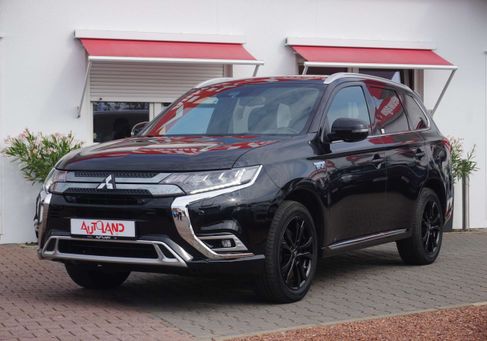 Mitsubishi Outlander, 2020