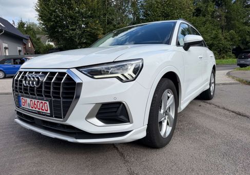 Audi Q3, 2022 2