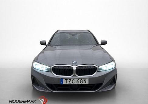 BMW 330, 2023