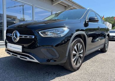 Mercedes-Benz GLA 180, 2023