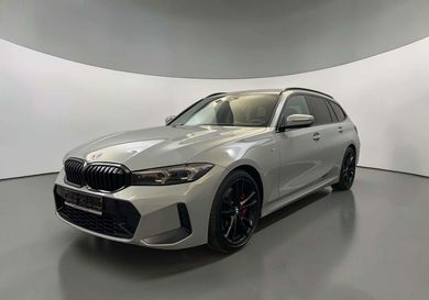 BMW 318, 2023