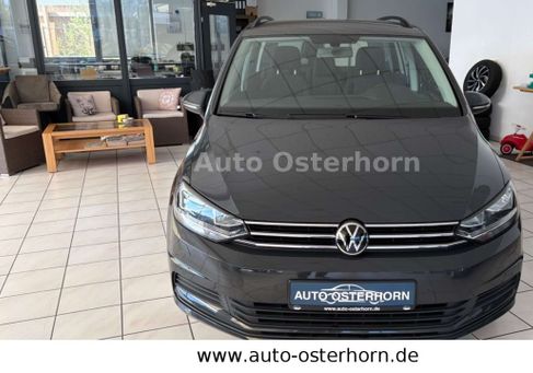 Volkswagen Touran, 2021
