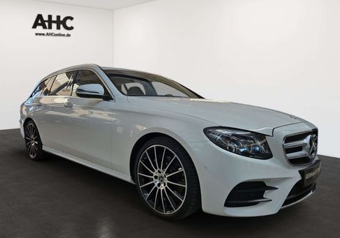 Mercedes-Benz E 200, 2019