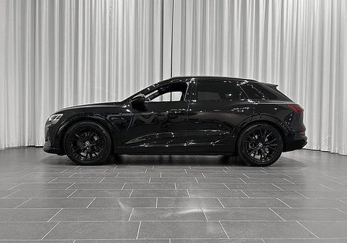 Audi e-tron, 2021 2