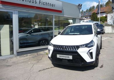 Mitsubishi Grandis, 2026