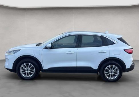 Ford Kuga, 2022