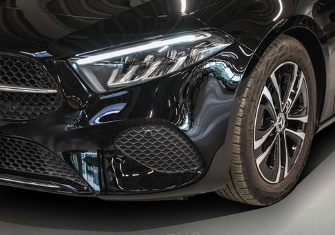 Mercedes-Benz A 180, 2025