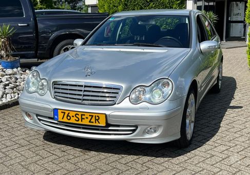 Mercedes-Benz C 200, 2006