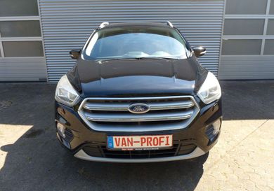 Ford Kuga, 2019