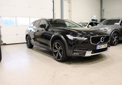 Volvo V90 Cross Country, 2020