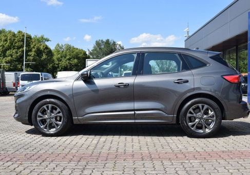 Ford Kuga, 2022