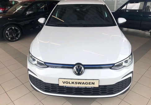 Volkswagen Golf, 2021 3