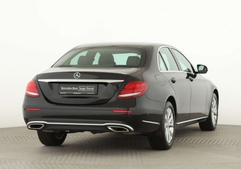 Mercedes-Benz E 250, 2017