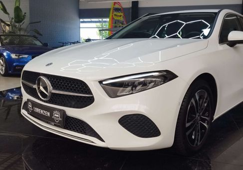 Mercedes-Benz A 180, 2023