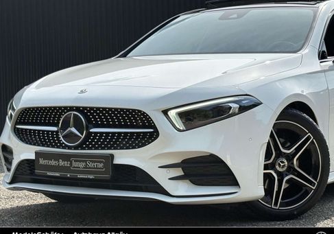 Mercedes-Benz A 200, 2022