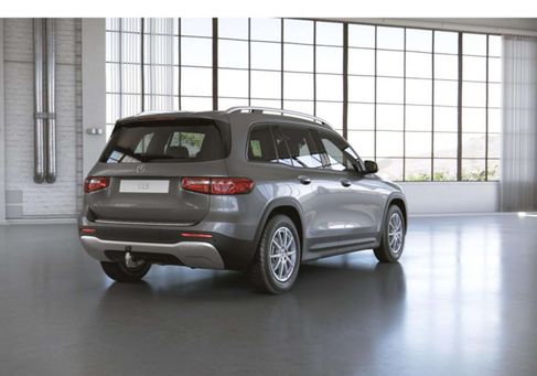 Mercedes-Benz GLB 200, 2020