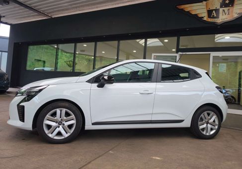Renault Clio, 2024 3