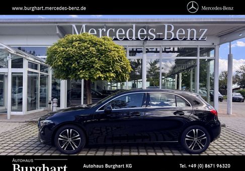 Mercedes-Benz A 180, 2025