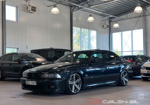 BMW M5, 2001