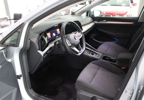 Volkswagen Golf, 2022 3