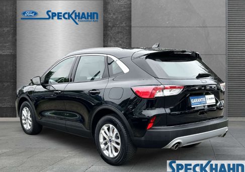Ford Kuga, 2022