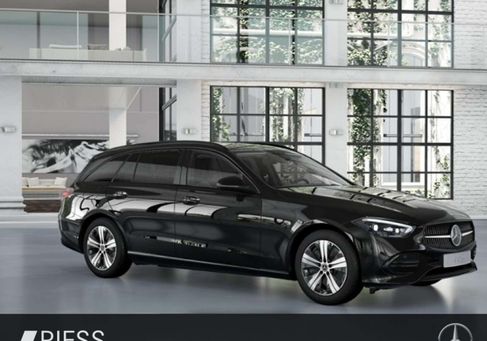 Mercedes-Benz C 300, 2023 3