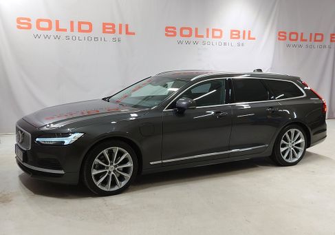Volvo V90, 2022